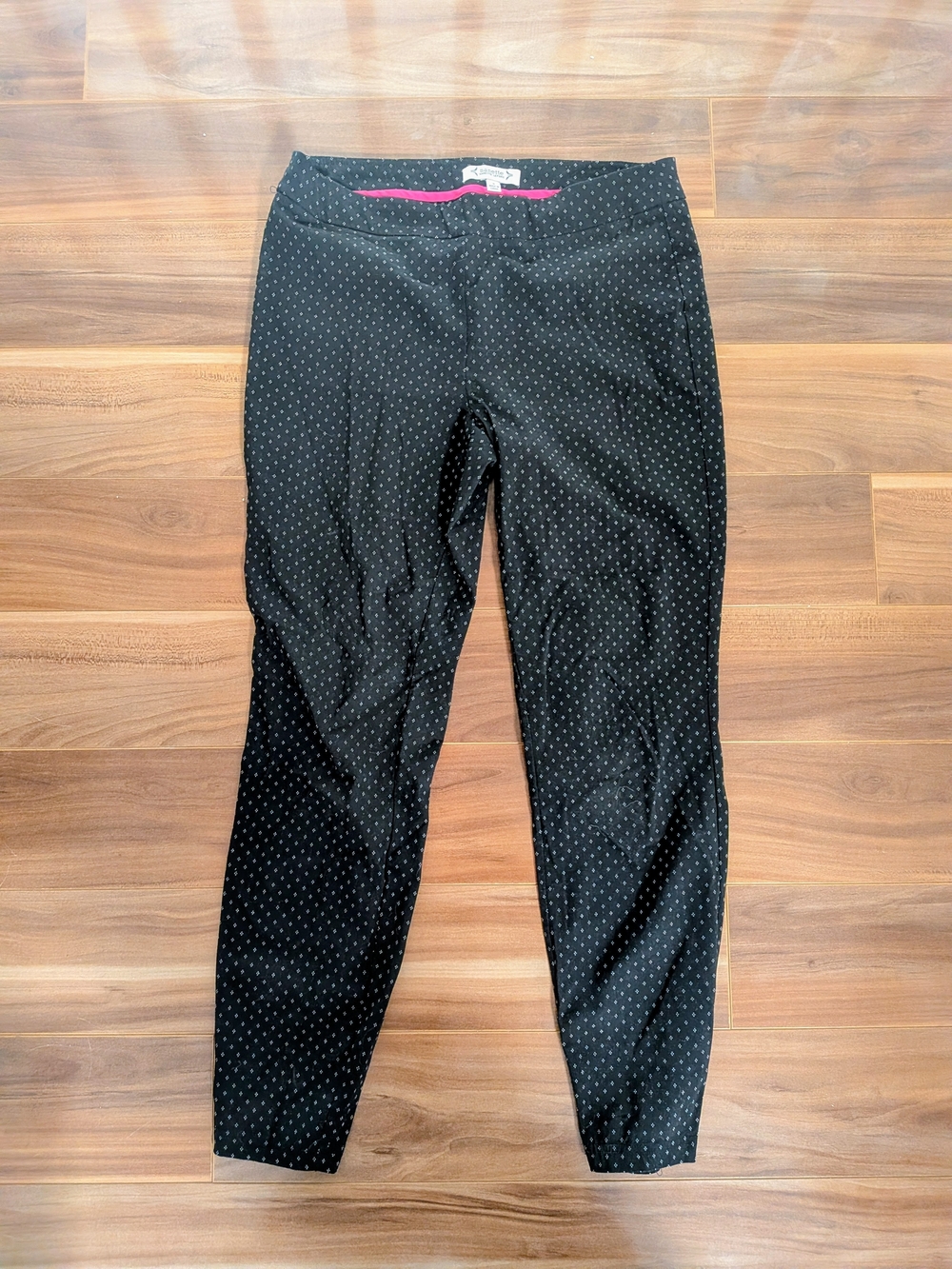 Rare Nanette Lepore Woman's Elegant Pull On Stretchy Dress Pants – Size S